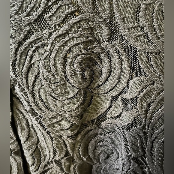 Black Floral Lace Dress - Picture 4 of 4